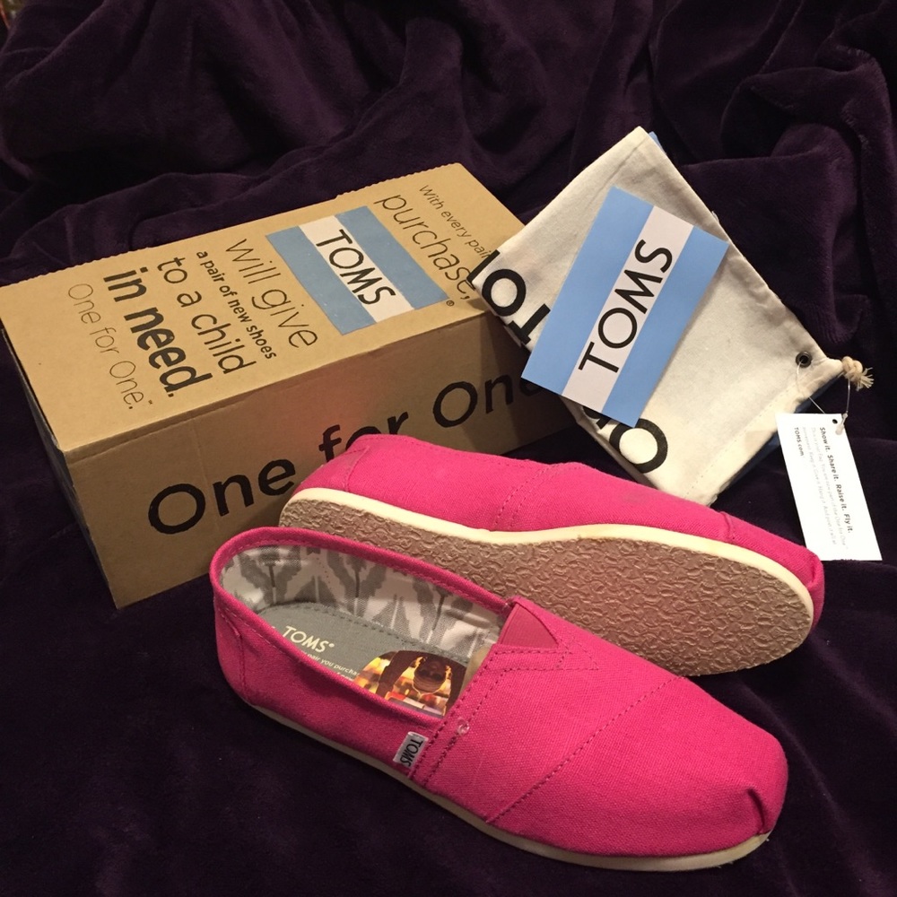 New Toms